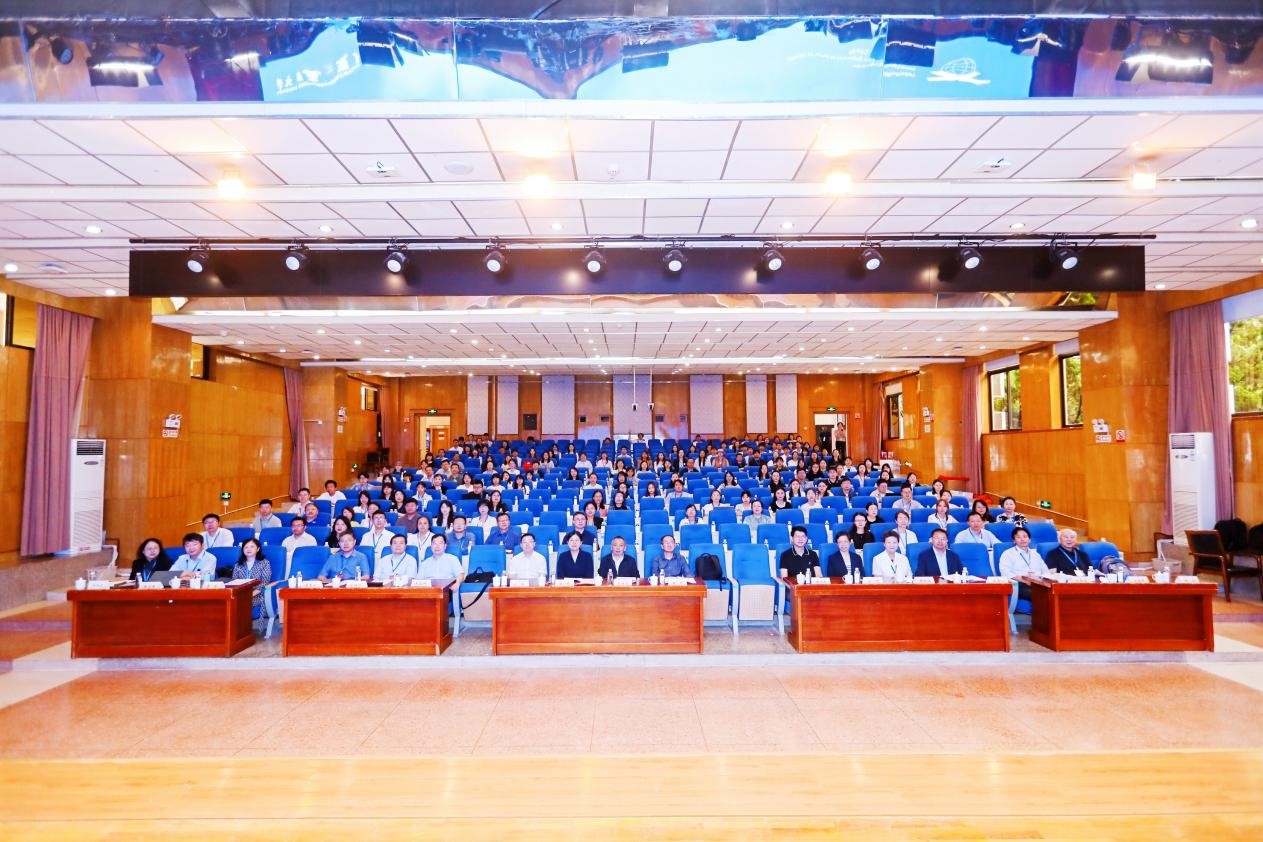 我院教师当选中文教学现代化学会常务理事